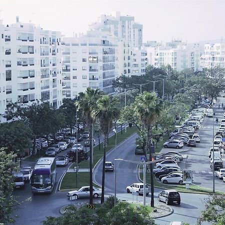 Apartamento T1, 50 Metros Da Praia Appartement Quarteira Buitenkant foto