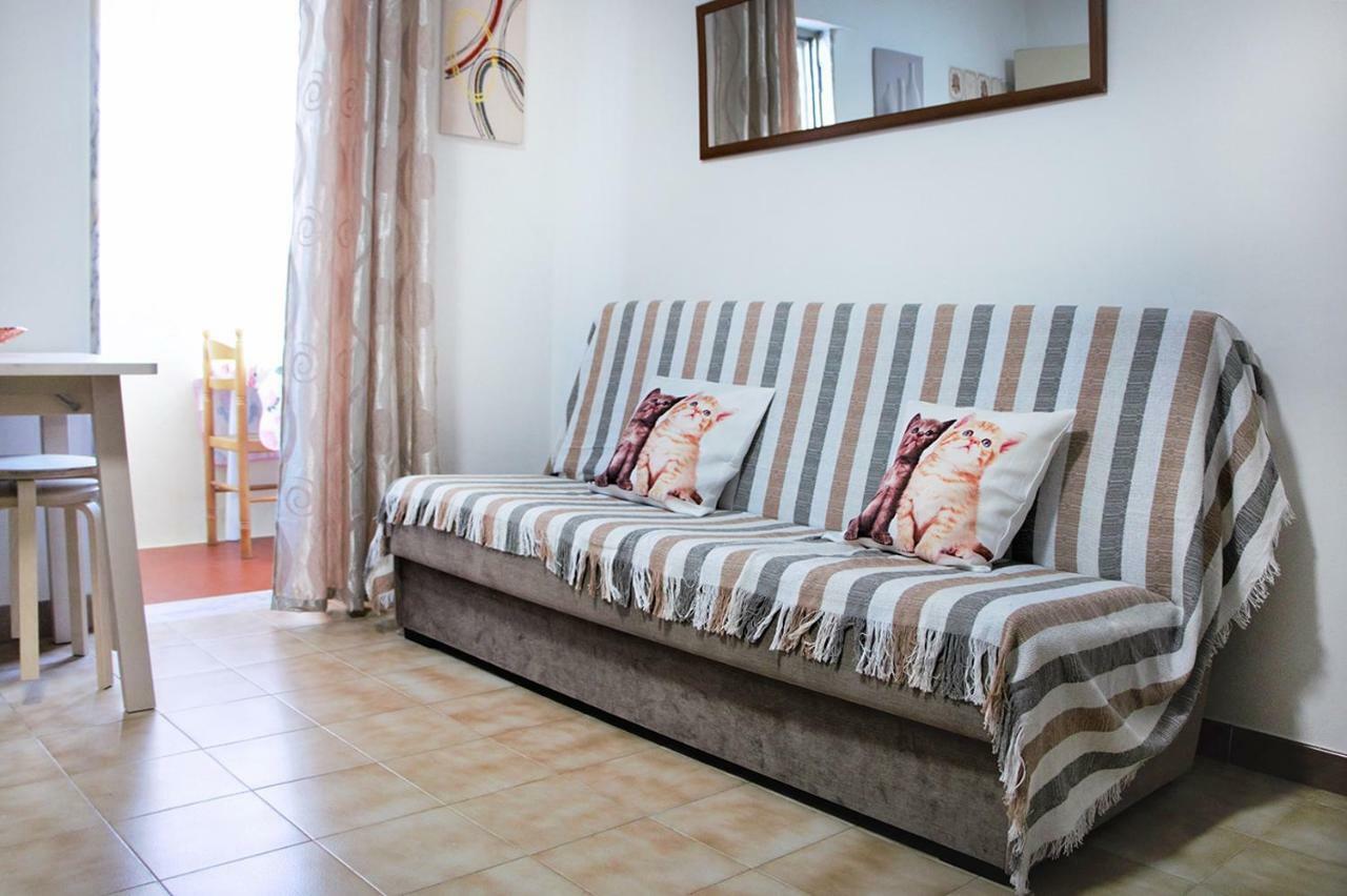 Apartamento T1, 50 Metros Da Praia Appartement Quarteira Buitenkant foto